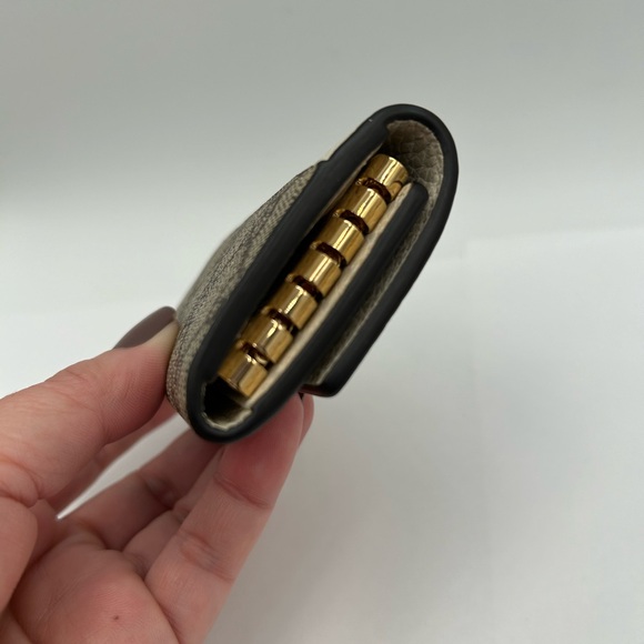 Authentic Gucci Marmont Key case/ key holder - Picture 4 of 14